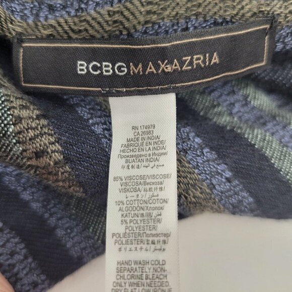 BCBG MaxAzaria Multi Media Blue Patterned Boho Fringed Shawl/Poncho Size OS - Picture 9 of 10